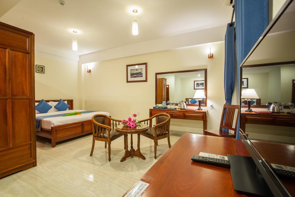Prince Hotel Hoi An Luaran gambar